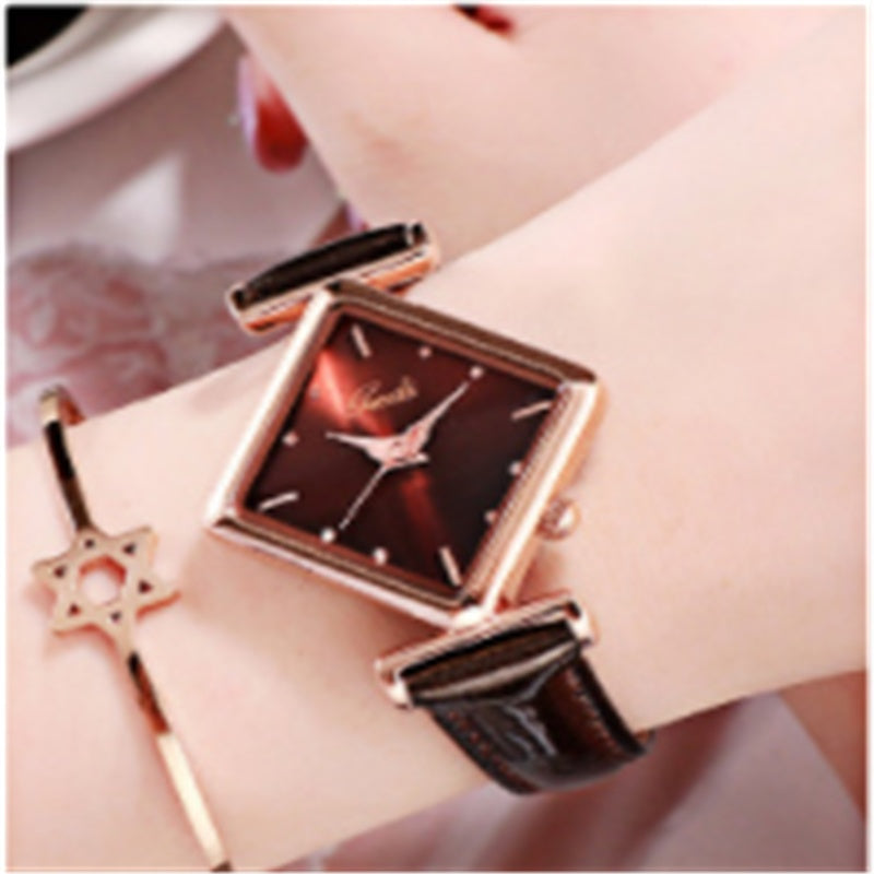Reloj con esfera de diamantes
