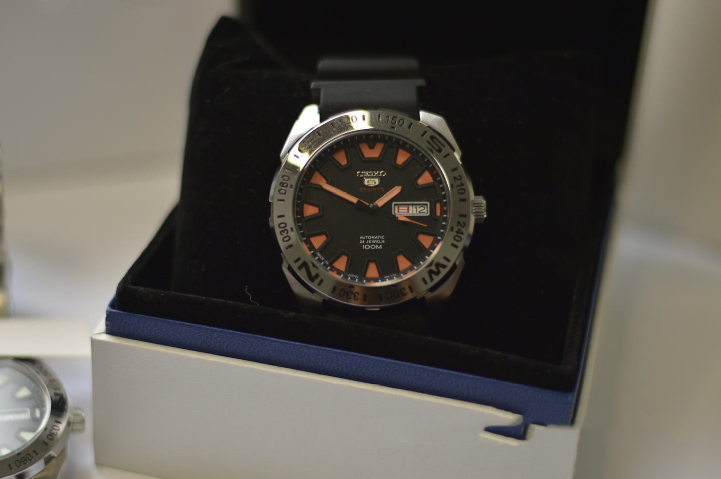 Waterproof sports men's watch WISH explosive quartz watch