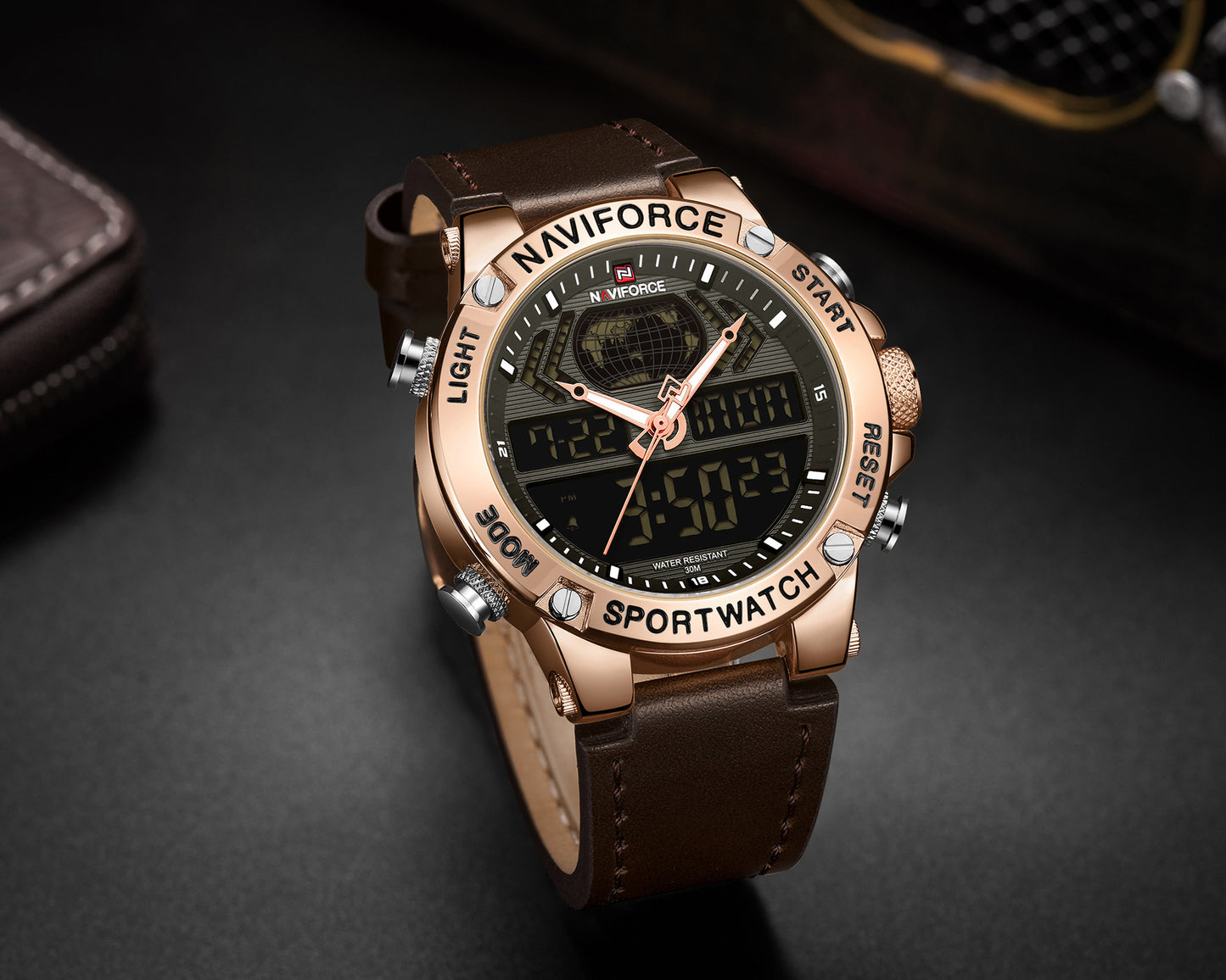 Watch large dial double display electronic quartz