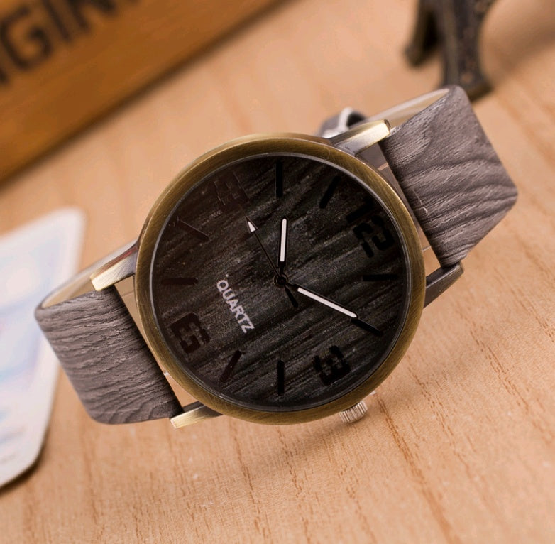 Reloj de madera de moda con cuatro figuras para hombres y mujeres, reloj de madera popular