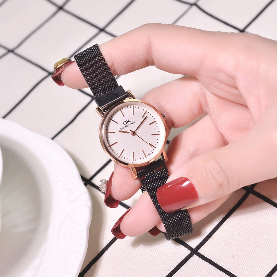 Reloj de cuarzo con correa de malla impermeable sencillo para mujer