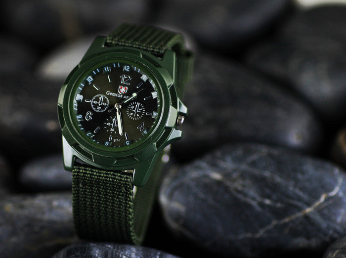 Reloj militar