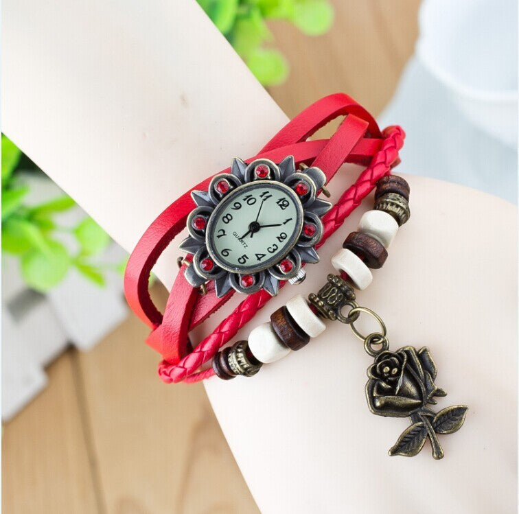 Reloj de moda informal para mujer, pulsera envuelta en cuero, epidermis, colgantes de mariposa para mesa de mujer, venta al por mayor, para niños