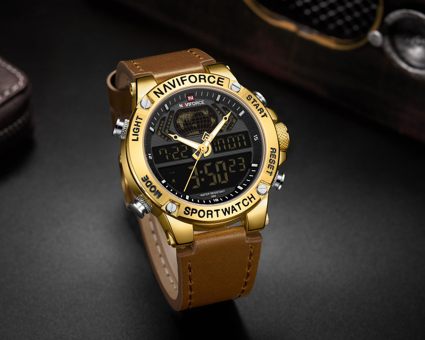 Watch large dial double display electronic quartz
