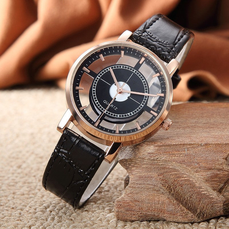 Reloj con cinturón de cuero hueco estilo Harajuku para mujer