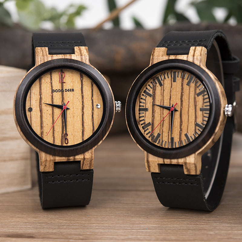 Reloj de cuarzo de madera.
