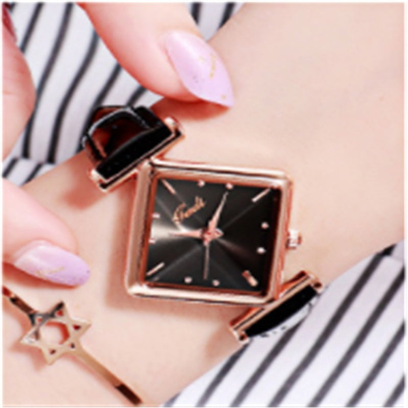 Reloj con esfera de diamantes