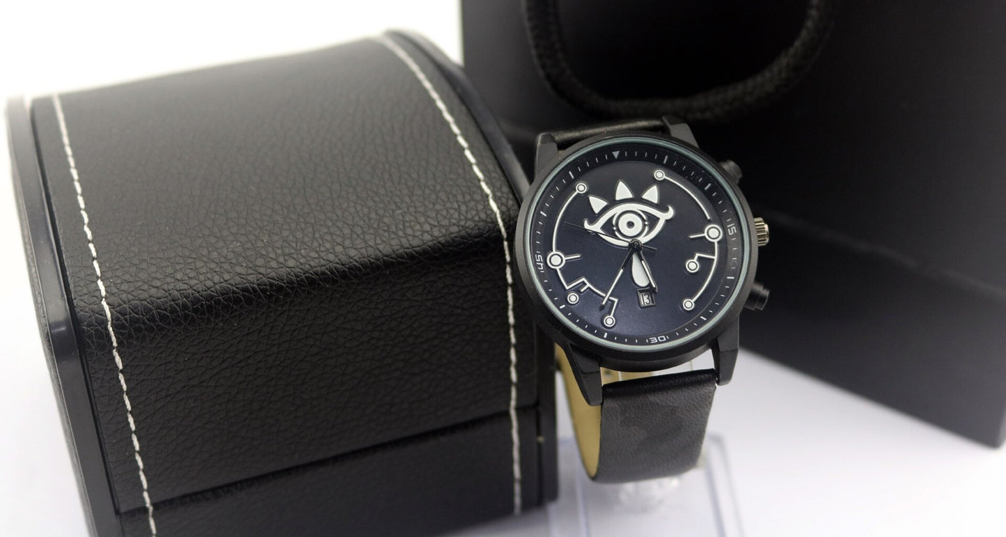 Luminous three-dimensional quartz watch