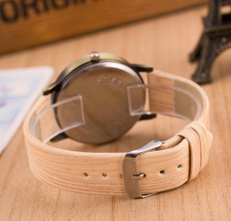 Reloj de madera de moda con cuatro figuras para hombres y mujeres, reloj de madera popular