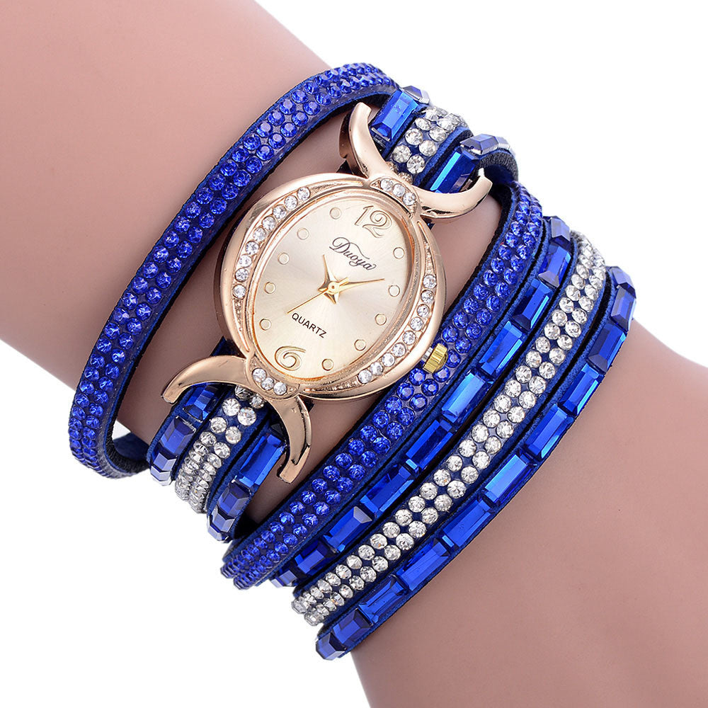 Nuevo reloj informal con diamantes de imitación para mujer, reloj de pulsera analógico de cuarzo para mujer