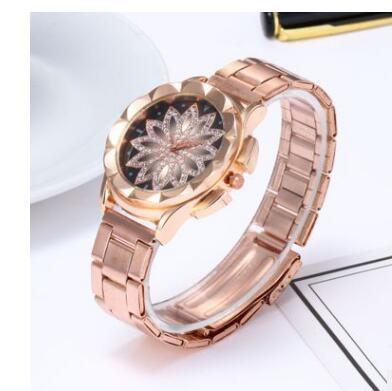 Los modelos de explosión miran al comercio exterior de las mujeres para ejecutar la bandeja de flores creativa para damas, malla de metal casual con reloj de mujer, reloj de cuarzo
