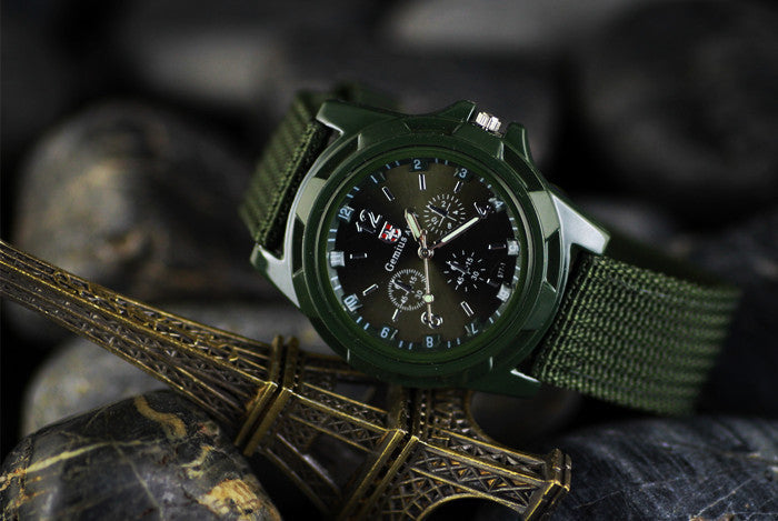Reloj militar