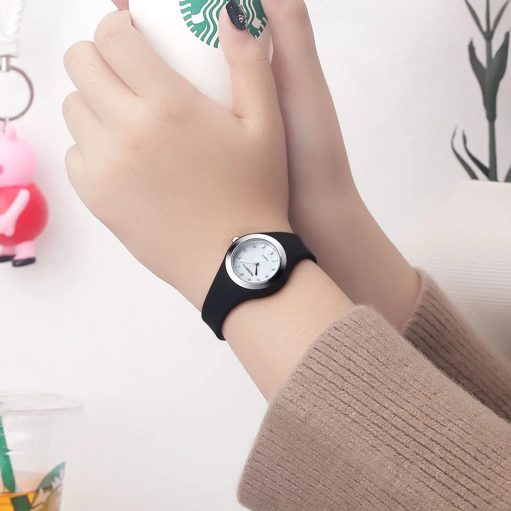 Rebirth Women Watch Brand Ladies Quartz Small Wristwatch Cute Pink Silicone Strap Female Women's Wrist Watches Relogio Femininos