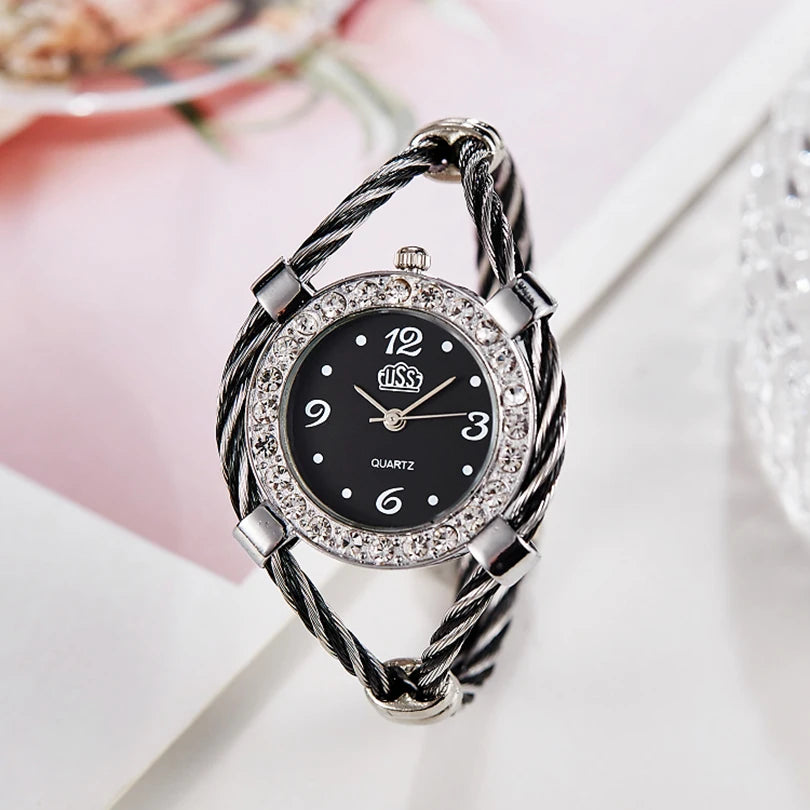 Bangle Watch Women Quartz Wristwatch Minimalist Dial Brand New Design Clock Fashion Diamond Rhinestone Bracelet Band Retro Reloj