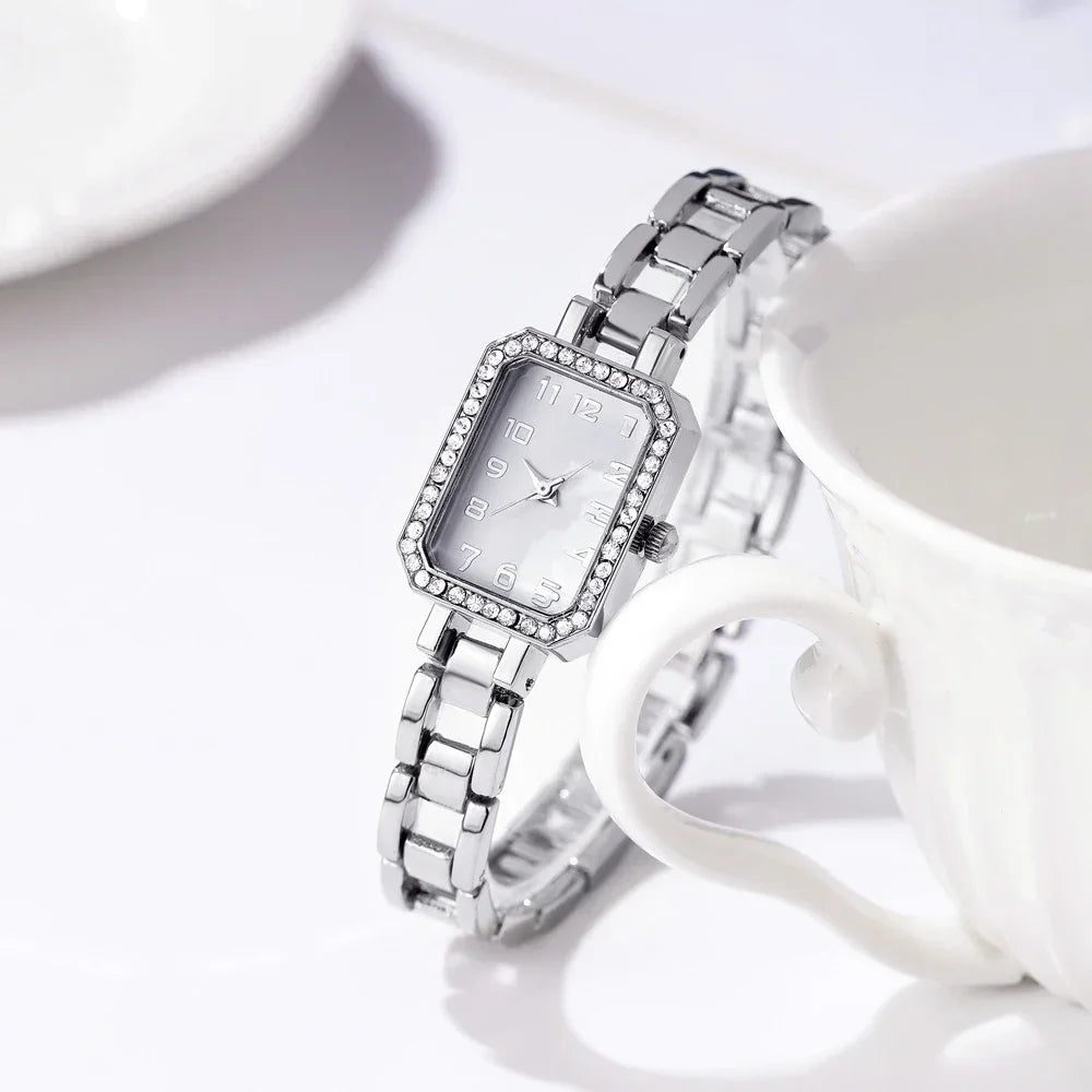 2024 New Luxury Watch for Women Simple Square Full Diamond Digital Quartz Watche Gold Stainless Steel Bracelet Dress Clock Reloj