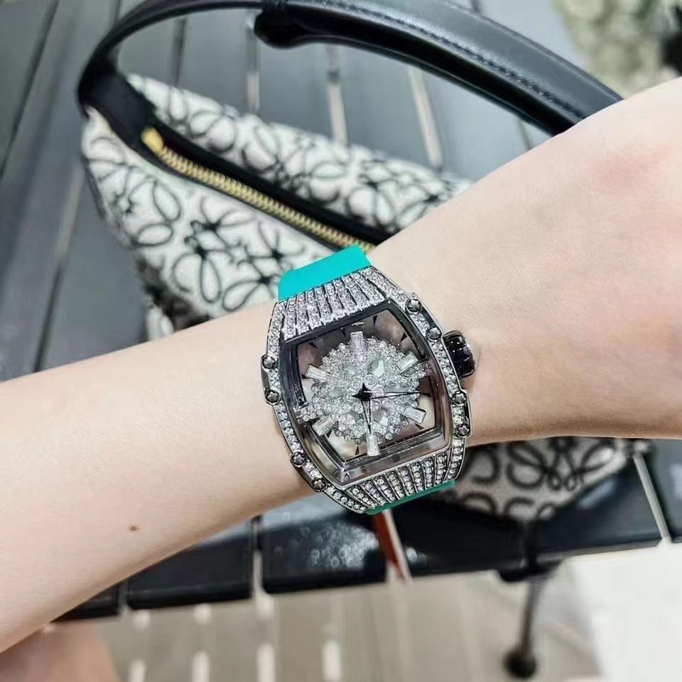 Reloj de mujer de lujo con diamantes huecos y llenos de silicona