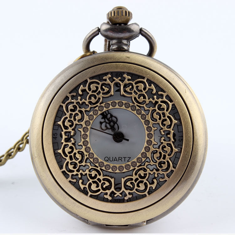 Men's And Women's Fashion Retro Hollow Clamshell Pocket Watch Necklace