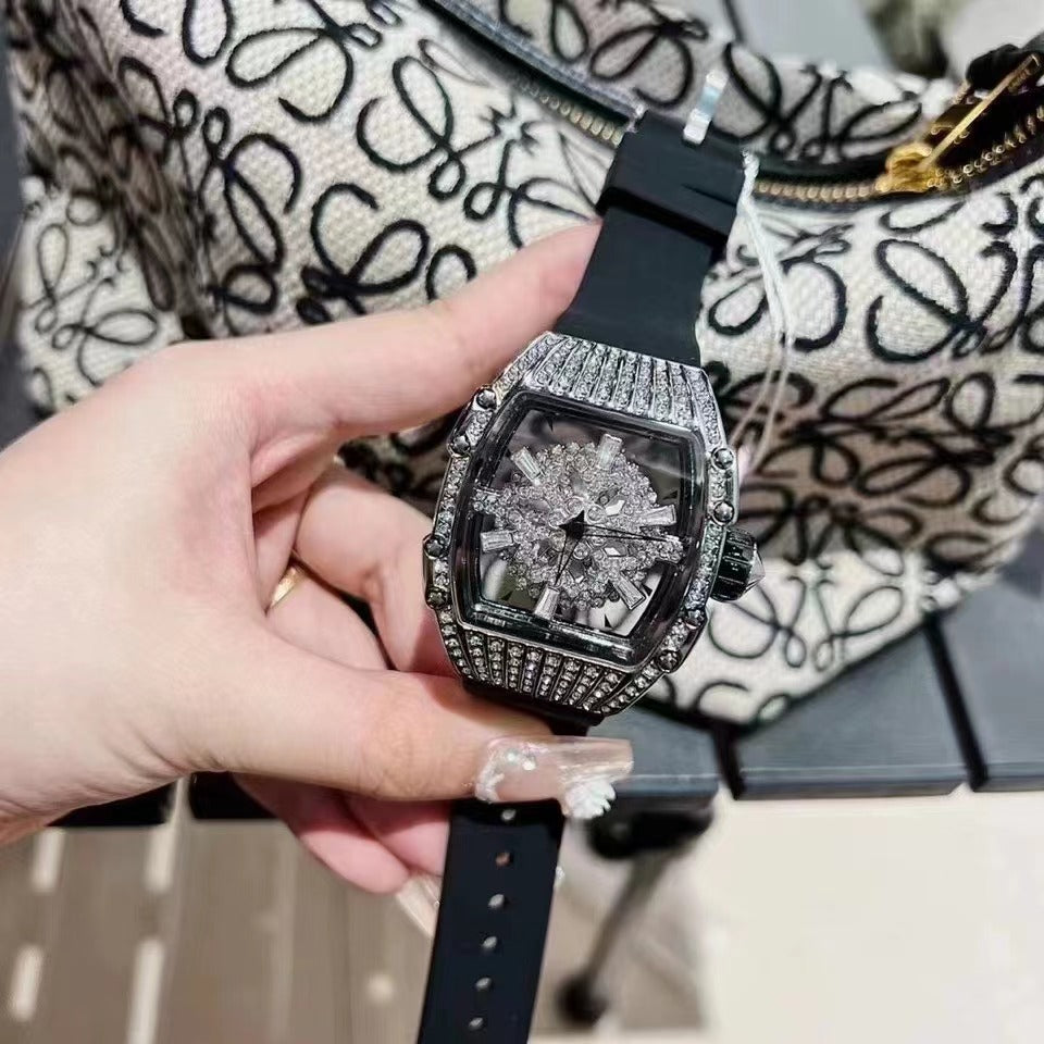 Reloj de mujer de lujo con diamantes huecos y llenos de silicona