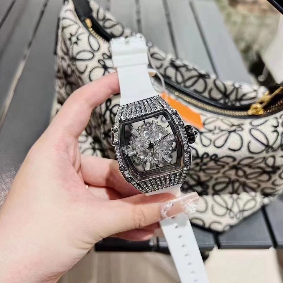 Reloj de mujer de lujo con diamantes huecos y llenos de silicona