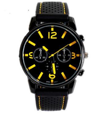 Reloj deportivo con concepto de coche de tres ojos para hombre, reloj de moda para hombre, reloj de venta caliente al por mayor