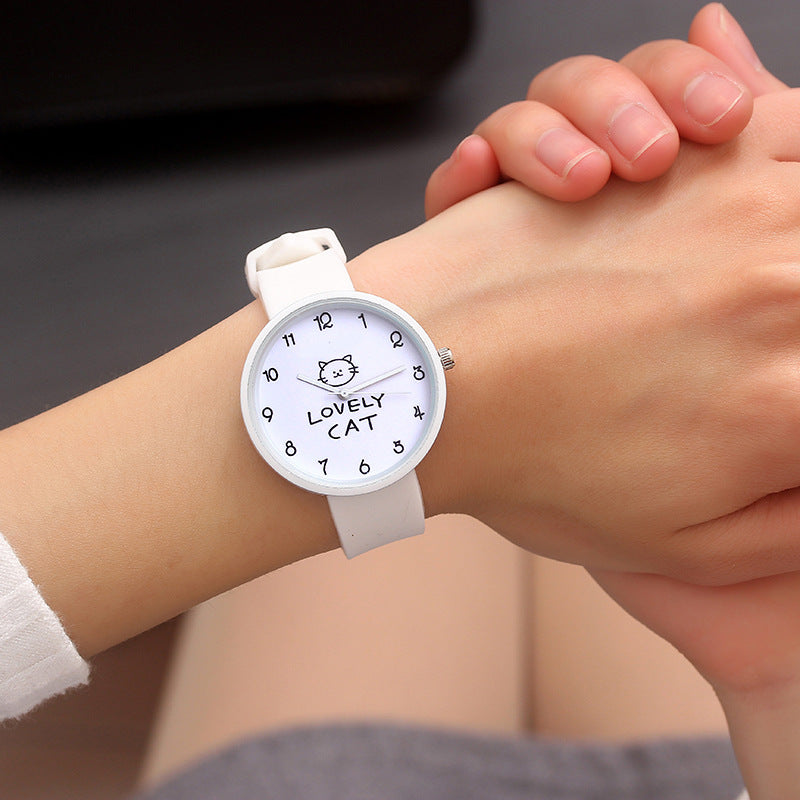 Reloj de estudiante con correa fina y esfera pequeña a la moda para dama