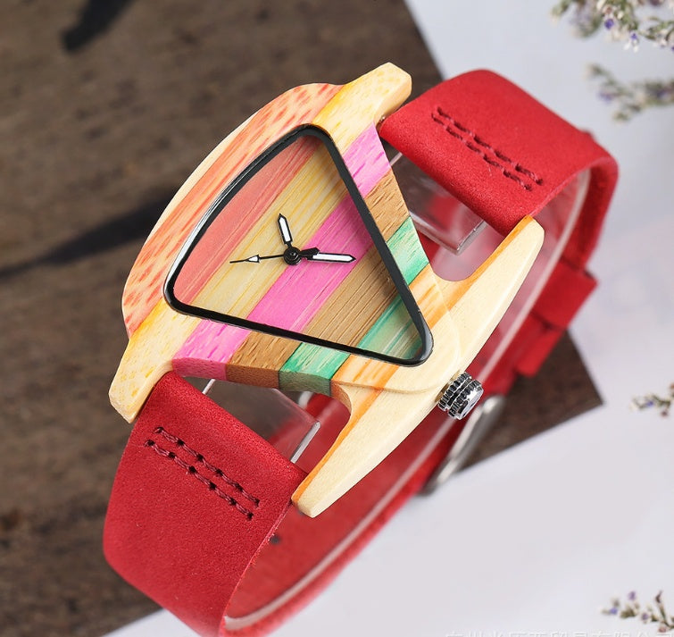 New wooden quartz watch Fashion color digital digital character triangle dial