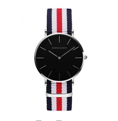 Reloj de cuarzo sencillo resistente al agua.