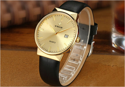 Men's leather quartz watch