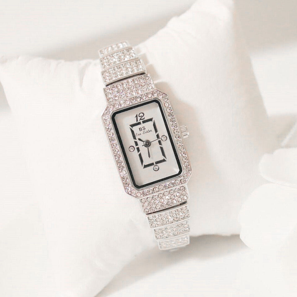 Reloj de cuarzo para mujer con diamantes completos