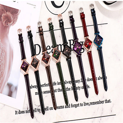 Reloj con esfera de diamantes