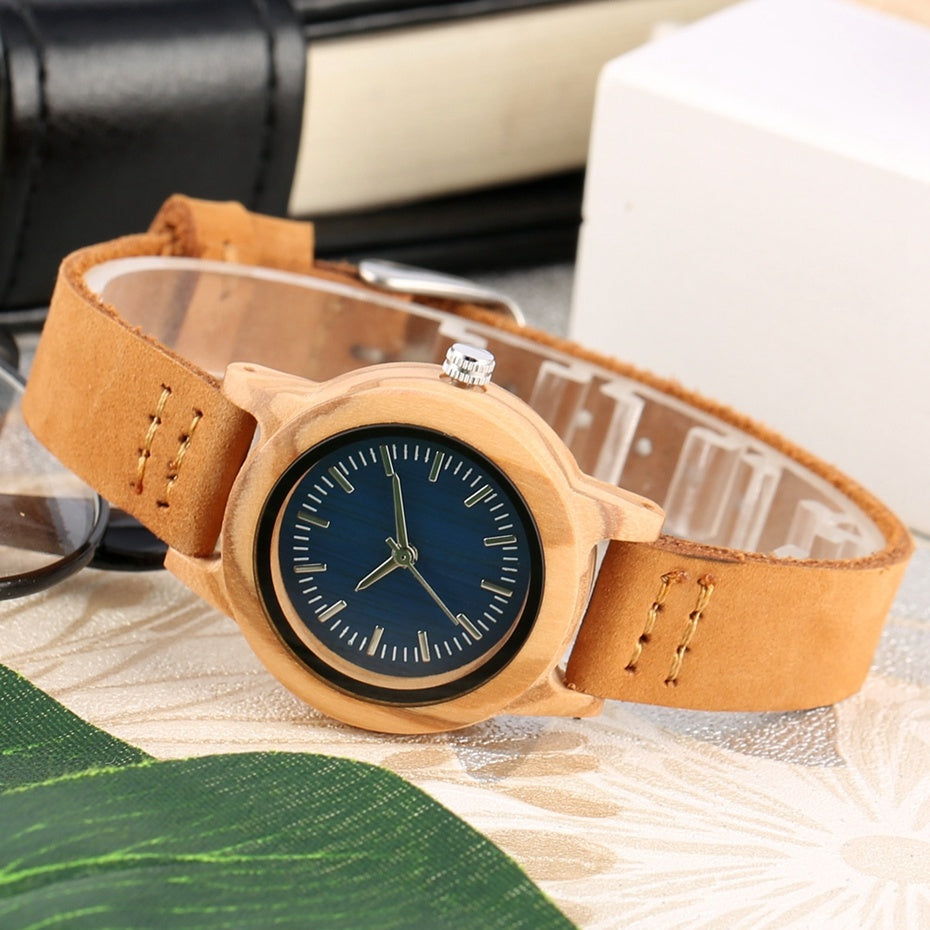 Small and exquisite wooden watch