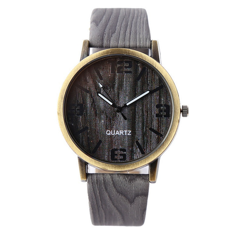 Reloj de pulsera con vetas de madera