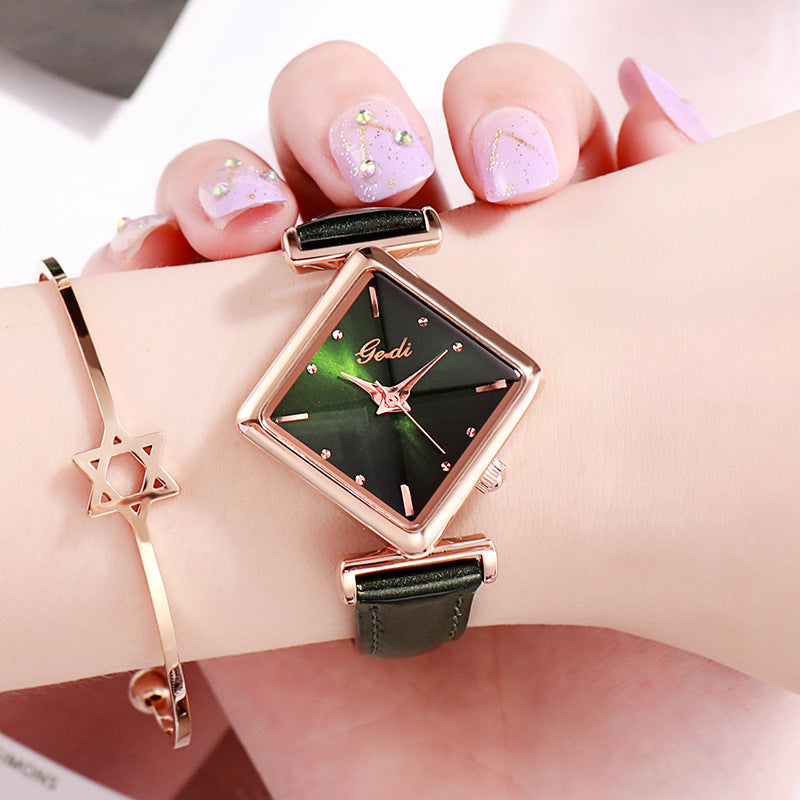 Reloj con esfera de diamantes