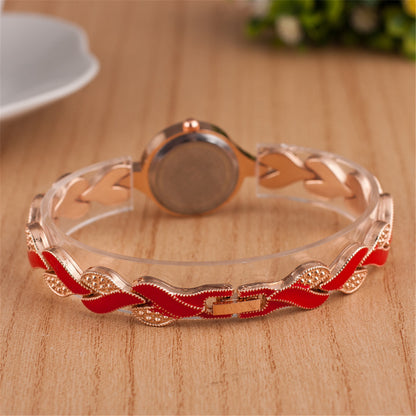 Reloj de pulsera de cuarzo con pulsera de hojas