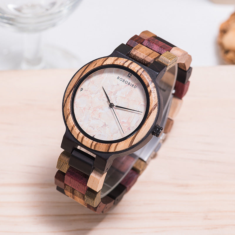 Reloj de madera de moda casual