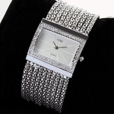 Reloj cuadrado con diamantes de imitación