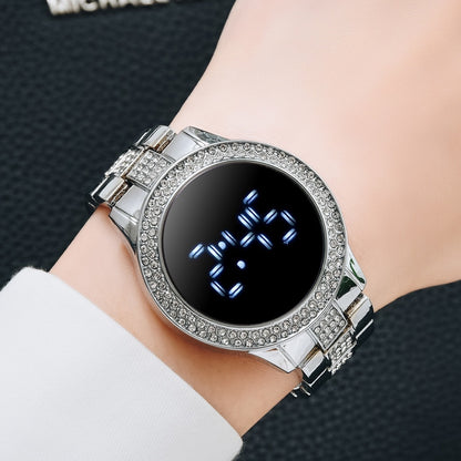 Reloj electrónico personalizado deportivo de moda para damas con incrustaciones de diamantes de nuevo estilo