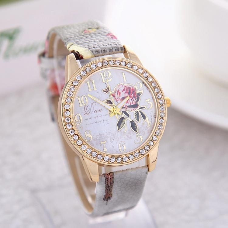 Reloj de cuarzo para mujer con estampado de flores de estilo chino