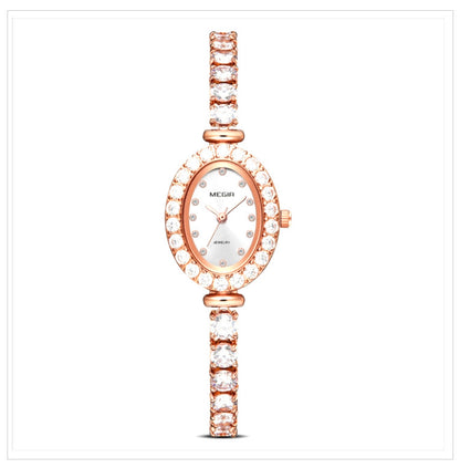 Reloj de cuarzo femenino con diamantes de lujo ligero.