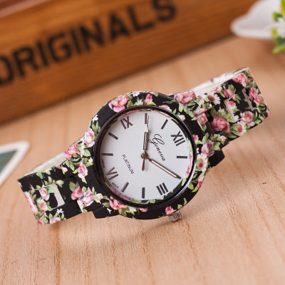 Reloj de color con estampado de moda 