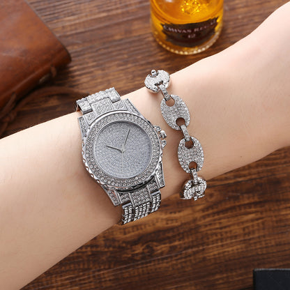 Conjunto de reloj con diamantes engastados