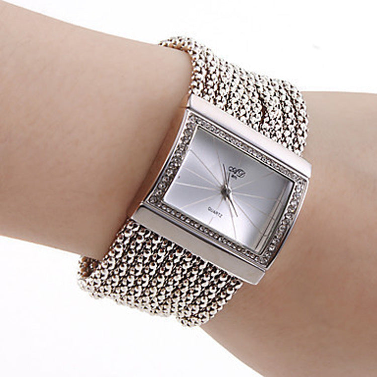 Reloj cuadrado con diamantes de imitación