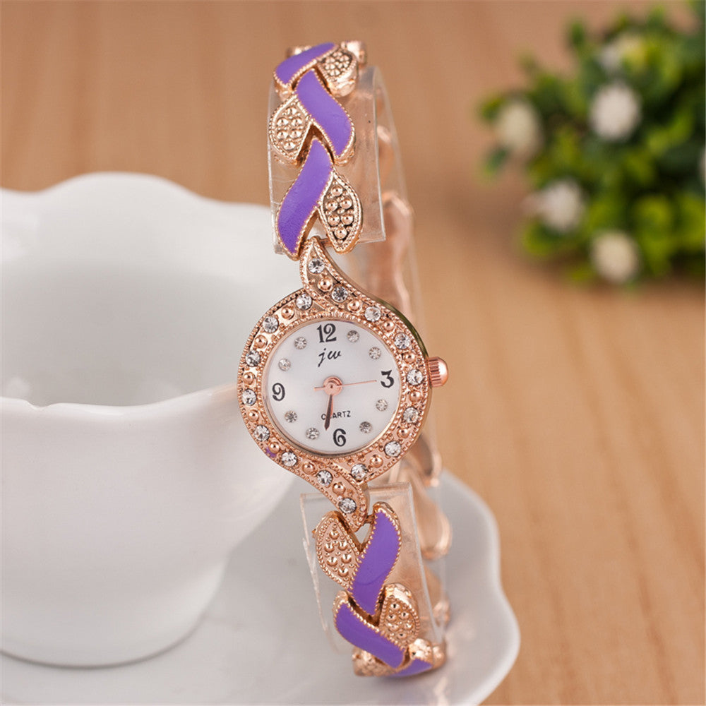 Reloj de pulsera de cuarzo con pulsera de hojas