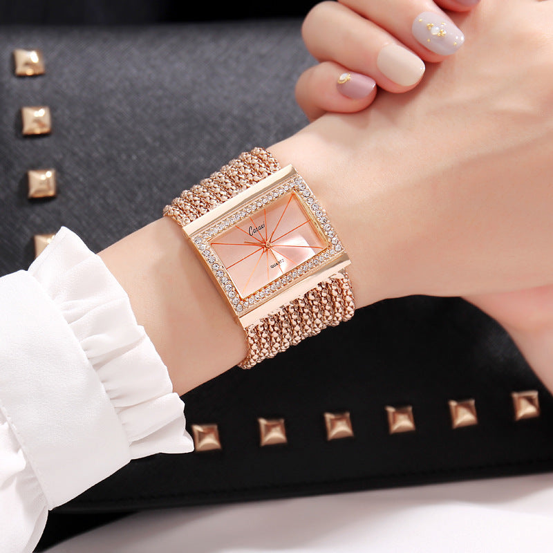 Reloj cuadrado con diamantes de imitación