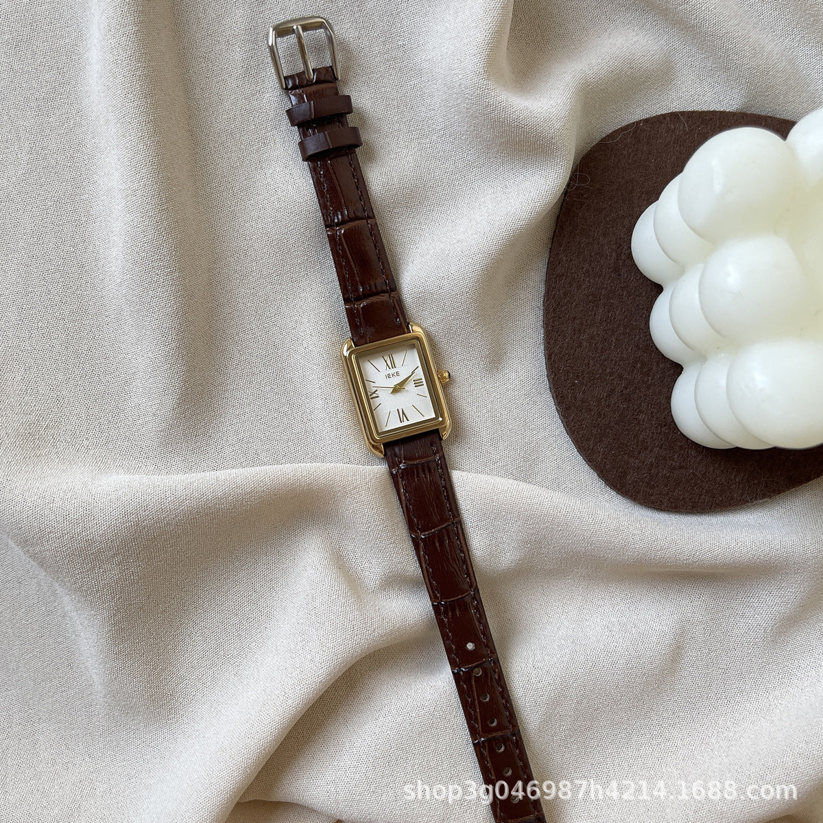 Women's Square Dial Exquisite Belt Watch
