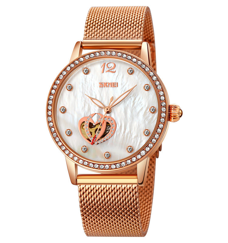 Reloj Luminoso De Oro Rosa Con Esfera De Nácar Y Diamantes