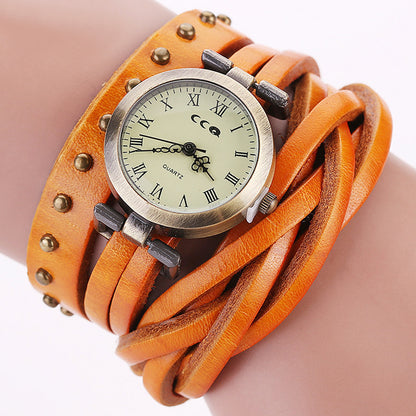 Reloj de pulsera con personalidad de moda para mujer, estilo trenzado de masa de piel de vaca, remache retro