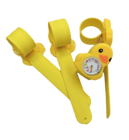 Reloj de cuarzo con dibujos animados de pato amarillo pequeño con adhesivo de PVC