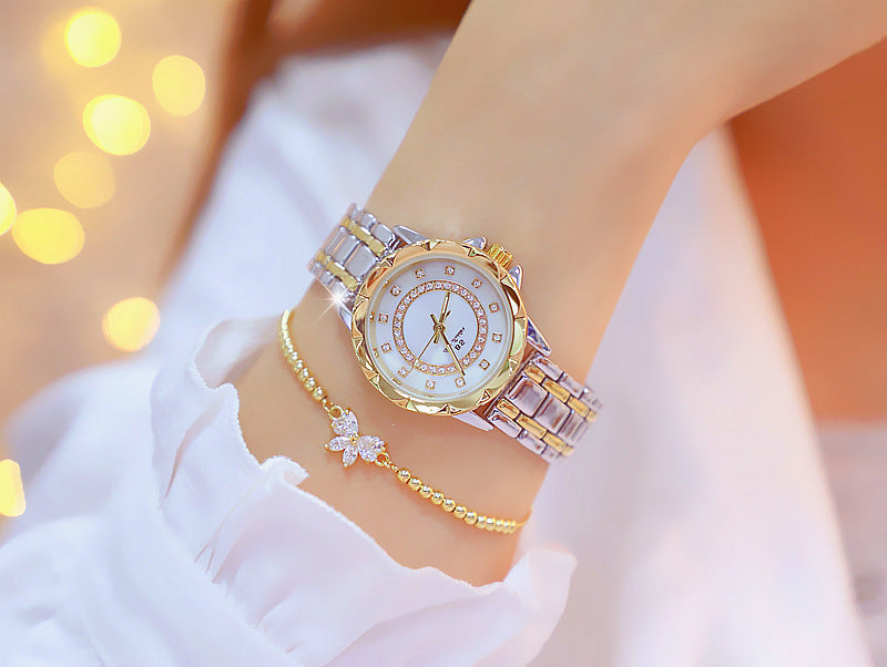 Reloj Linked completo con diamantes para mujer