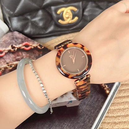 Reloj de mujer Hawksbill Amber Retro Fashion Saving High Sense